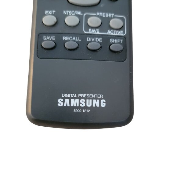 Genuine Samsung Digital Presenter Remote Control 5900-1212 Tested and Works - Picture 3 of 3